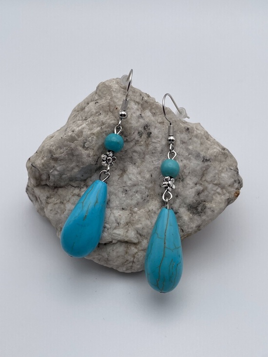 None Jewelry - Turquoise Water Drop Shape Dangle Earrings